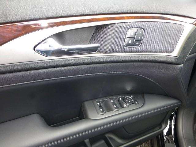 2017 Lincoln MKZ Reserve 4dr Sedan